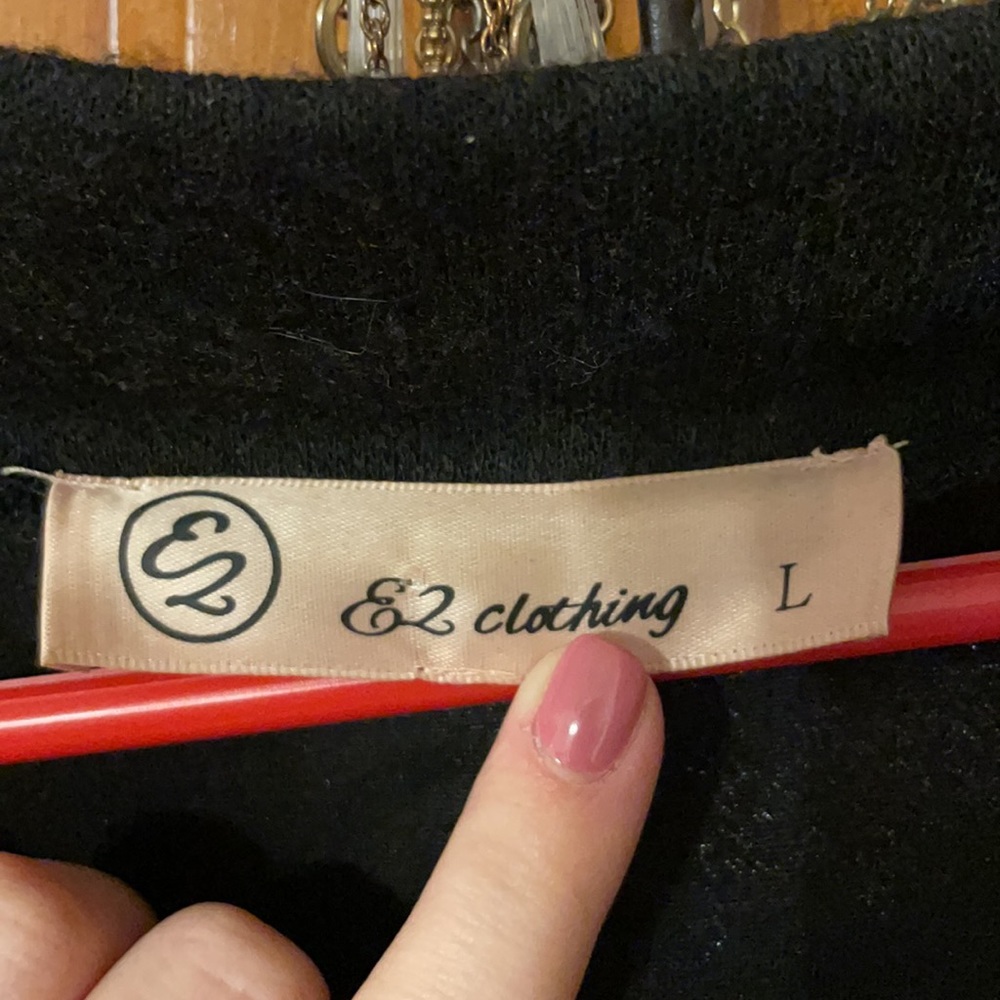 Cardigan - Picture 4 of 4